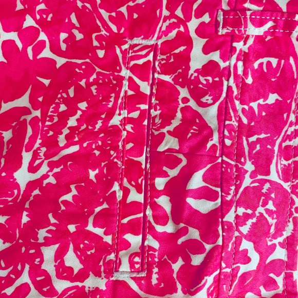 Lilly Pulitzer Callahan shorts beautiful pattern - Picture 4 of 13